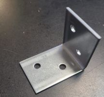 Equerre_Winkelverbinder_Angle_bracket_90°_16x55x90x3